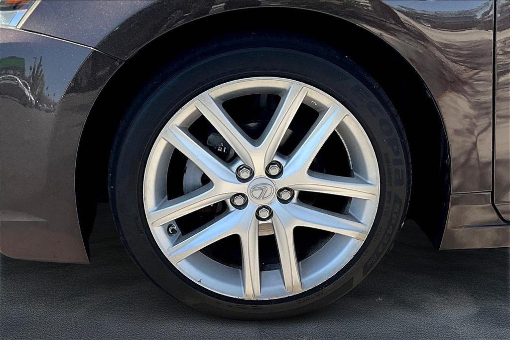 used 2014 Lexus CT 200h car, priced at $15,799