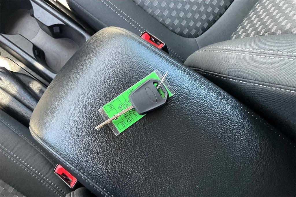 used 2019 Ford Transit Connect car, priced at $23,498