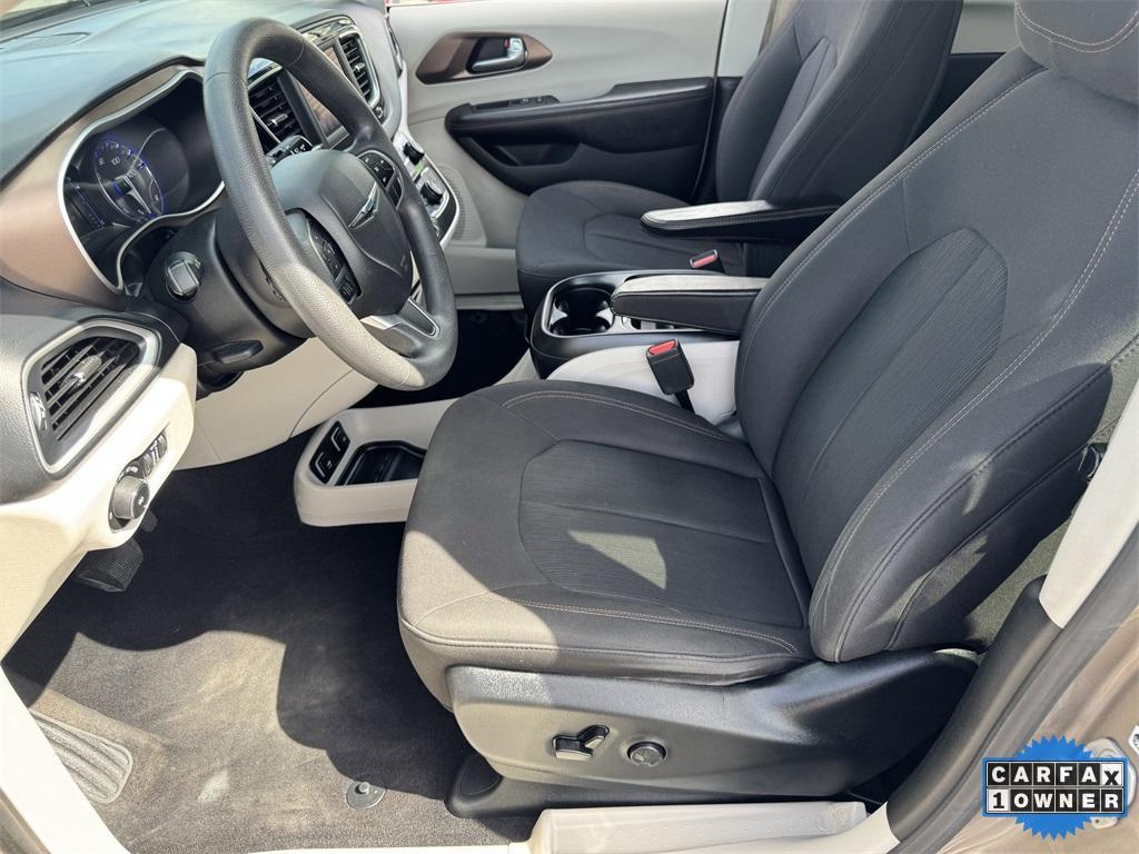 used 2018 Chrysler Pacifica car, priced at $12,466