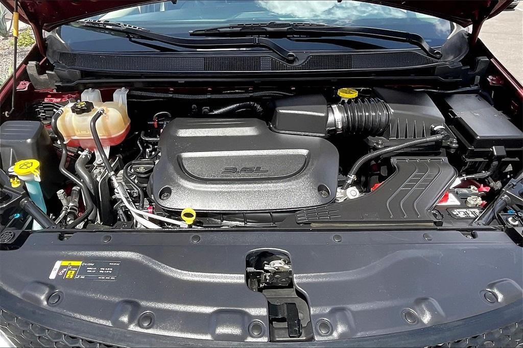 used 2020 Chrysler Pacifica car, priced at $16,996