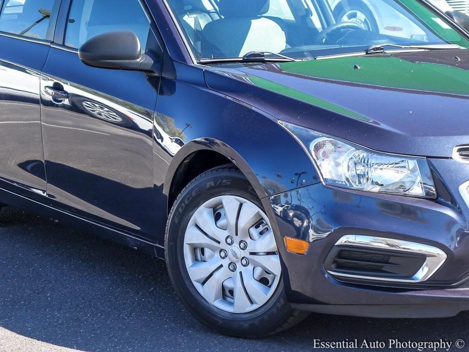 used 2016 Chevrolet Cruze Limited car, priced at $9,496