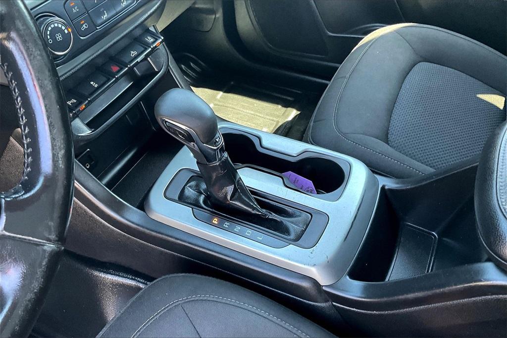 used 2022 Chevrolet Colorado car, priced at $18,996