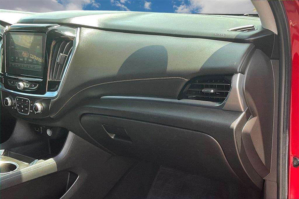 used 2018 Chevrolet Traverse car, priced at $18,898