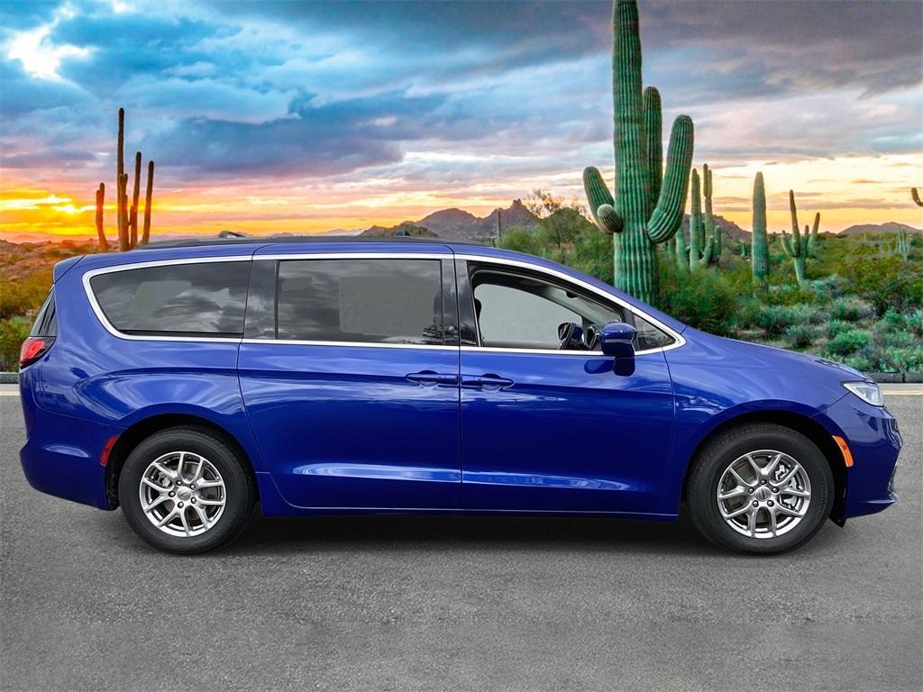 used 2021 Chrysler Pacifica car, priced at $20,998