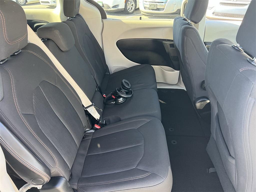 used 2018 Chrysler Pacifica car, priced at $10,388