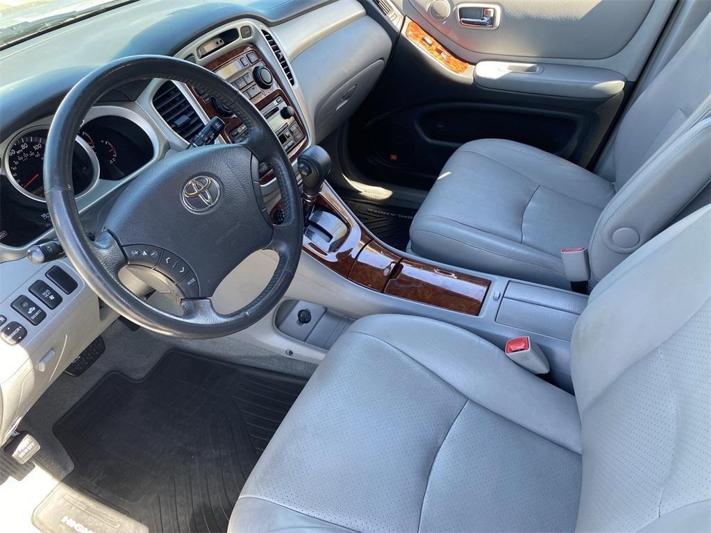 used 2007 Toyota Highlander Hybrid car, priced at $7,766