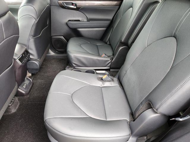 new 2026 Toyota Highlander car, priced at $53,193