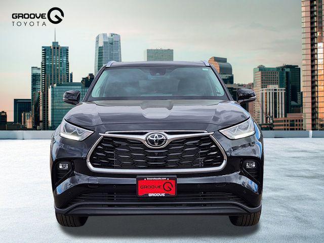 new 2026 Toyota Highlander car, priced at $53,193