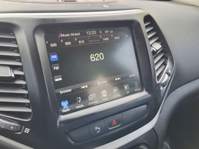 used 2018 Jeep Cherokee car, priced at $13,495