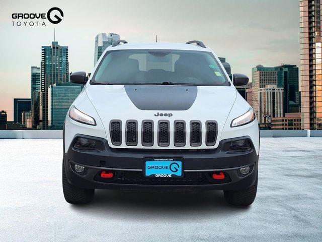 used 2018 Jeep Cherokee car, priced at $13,495