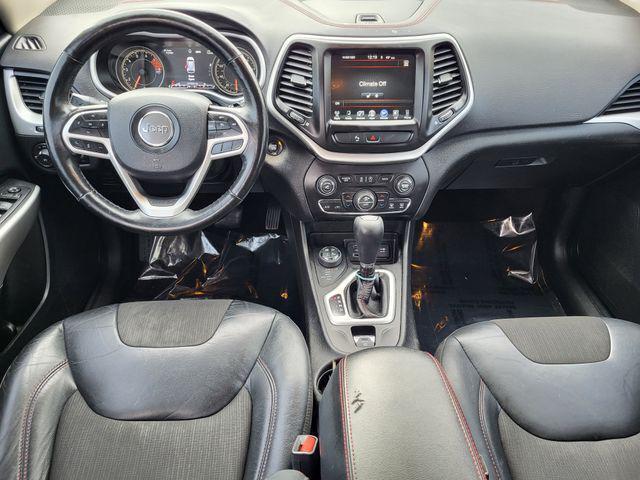 used 2018 Jeep Cherokee car, priced at $13,495