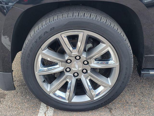 used 2017 Chevrolet Suburban car, priced at $26,491