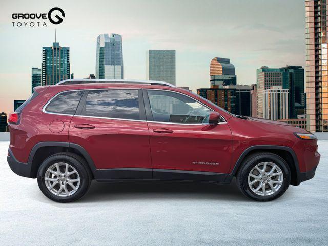 used 2015 Jeep Cherokee car, priced at $10,888