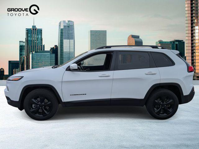 used 2018 Jeep Cherokee car, priced at $15,355