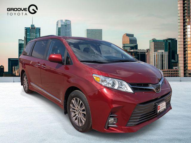 used 2019 Toyota Sienna car, priced at $28,956