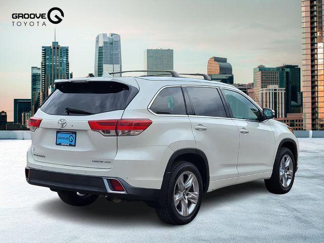 used 2019 Toyota Highlander car, priced at $22,998