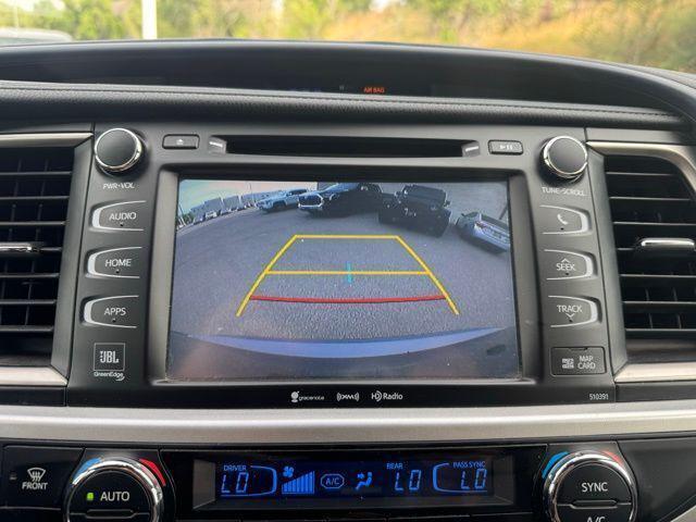 used 2019 Toyota Highlander car, priced at $27,991