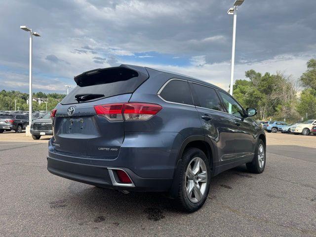 used 2019 Toyota Highlander car, priced at $27,991