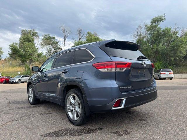 used 2019 Toyota Highlander car, priced at $27,991