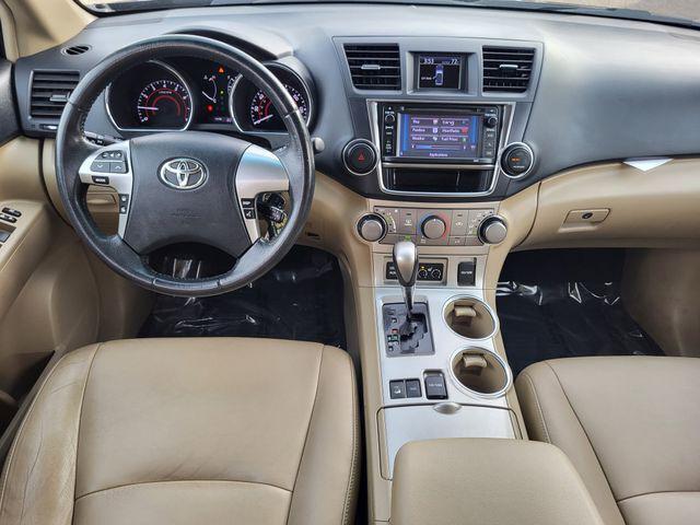 used 2013 Toyota Highlander car, priced at $14,310