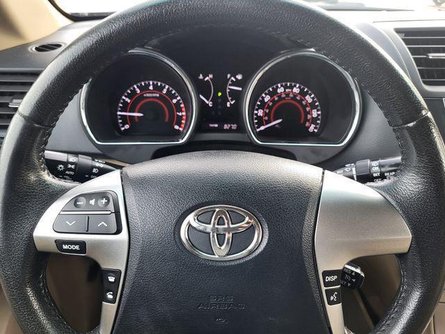 used 2013 Toyota Highlander car, priced at $14,310