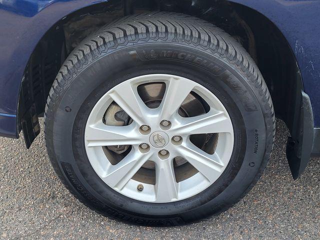 used 2013 Toyota Highlander car, priced at $14,310