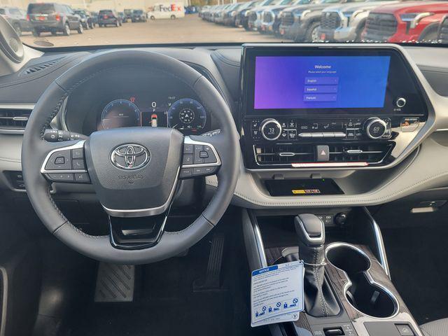 new 2026 Toyota Highlander car, priced at $55,672