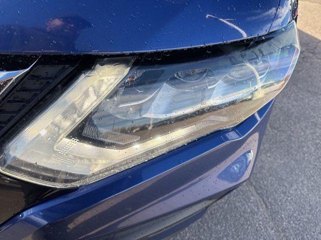 used 2017 Nissan Rogue car, priced at $10,993