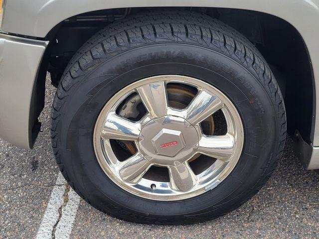 used 2002 GMC Envoy car, priced at $2,495