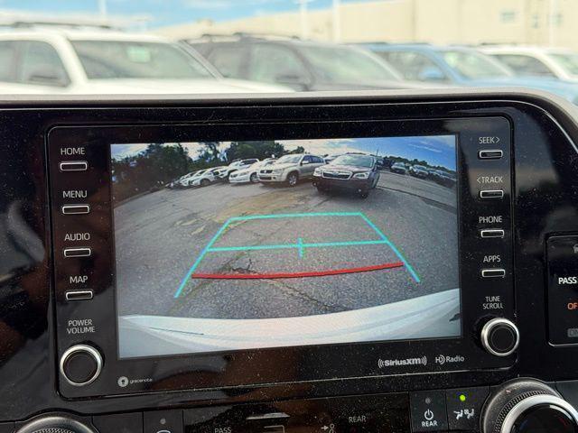 used 2020 Toyota Highlander car, priced at $26,991
