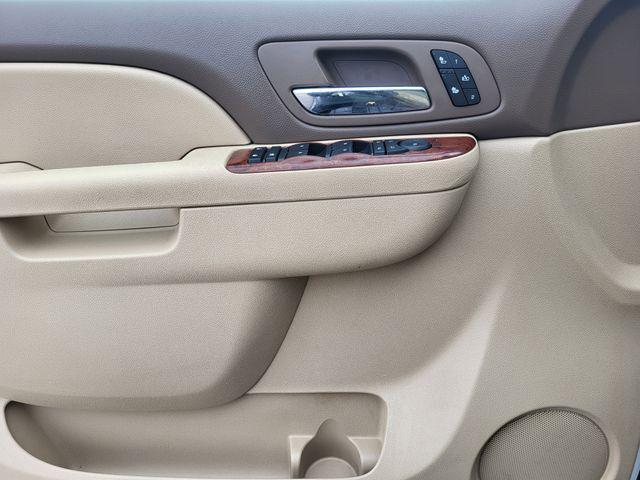 used 2012 Chevrolet Suburban car, priced at $9,995