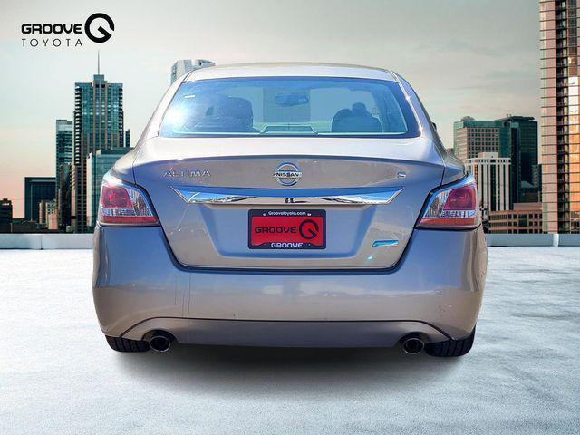 used 2014 Nissan Altima car, priced at $7,491