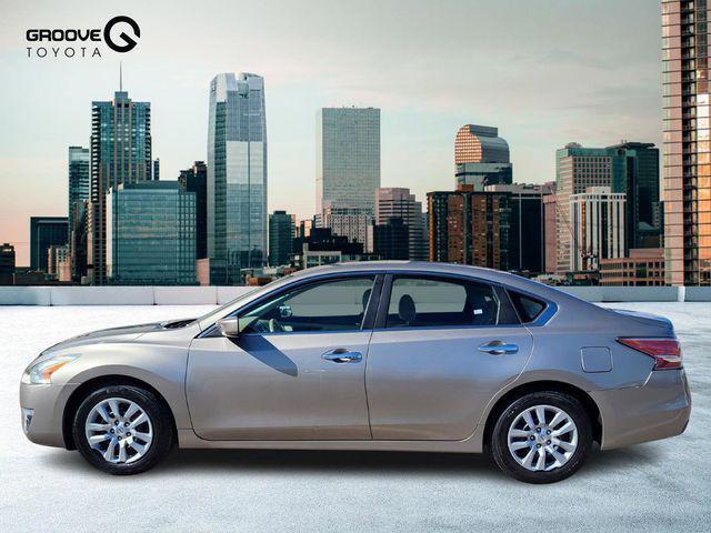 used 2014 Nissan Altima car, priced at $7,491