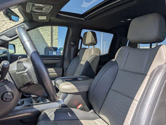 used 2022 Chevrolet Silverado 1500 car, priced at $52,912