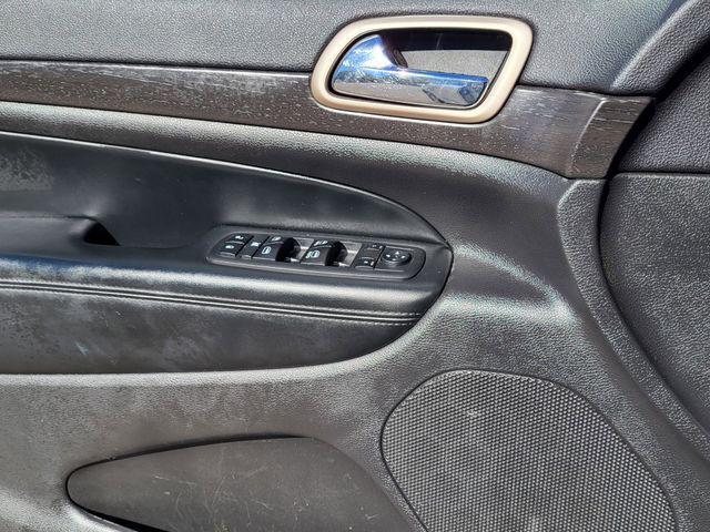 used 2017 Jeep Grand Cherokee car, priced at $13,998