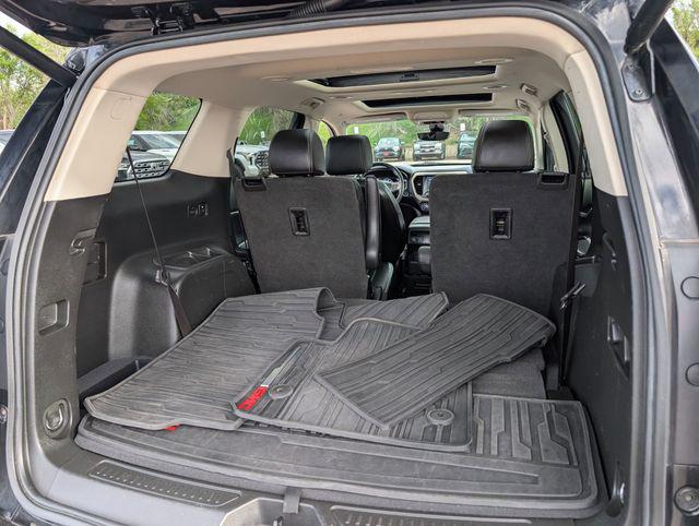 used 2022 GMC Acadia car, priced at $30,995