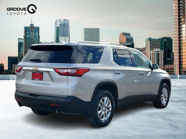 used 2018 Chevrolet Traverse car, priced at $13,491