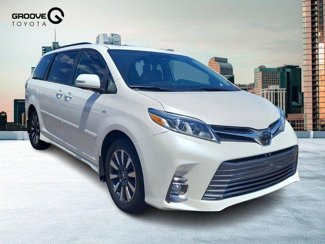 used 2020 Toyota Sienna car, priced at $39,995
