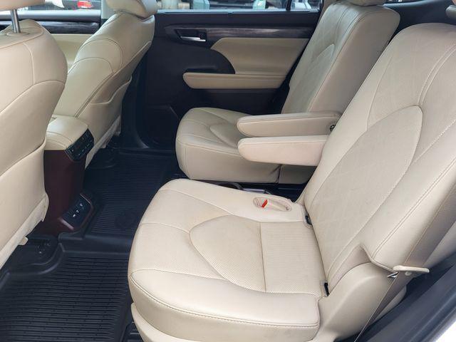 used 2020 Toyota Highlander car, priced at $27,995