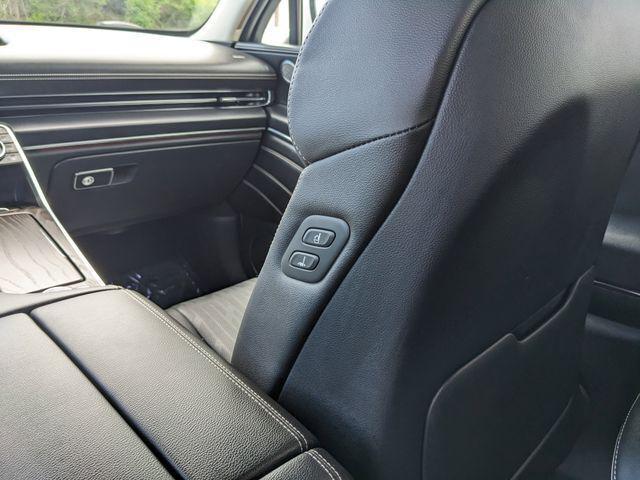 used 2021 Genesis GV80 car, priced at $35,998