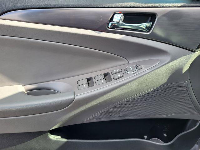 used 2015 Hyundai Sonata Hybrid car, priced at $4,995