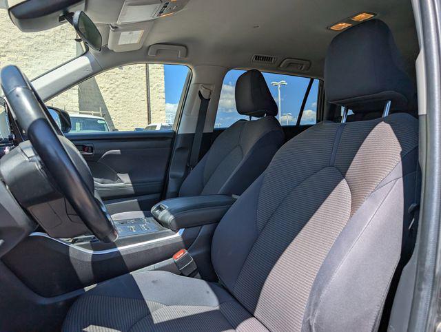 used 2022 Toyota Highlander car, priced at $31,638