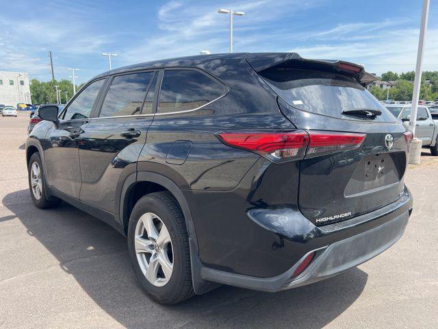used 2023 Toyota Highlander car, priced at $35,467