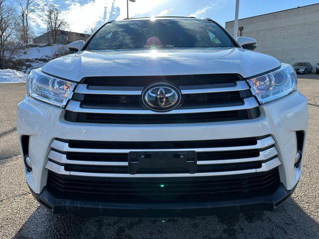 used 2018 Toyota Highlander car, priced at $26,991