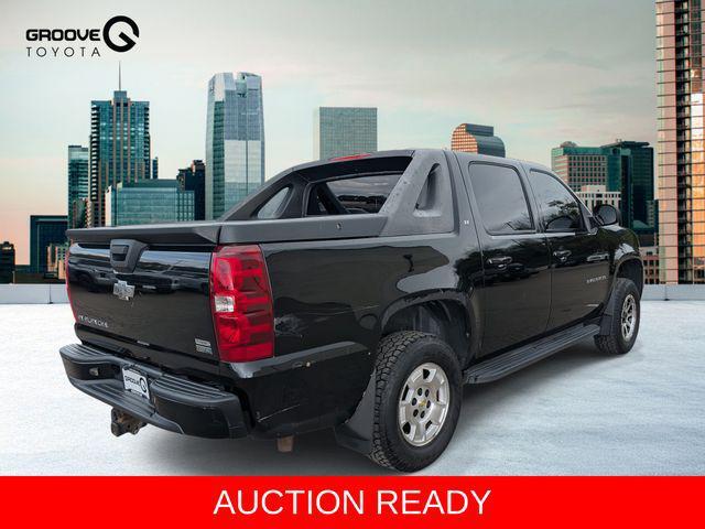 used 2011 Chevrolet Avalanche car, priced at $7,895