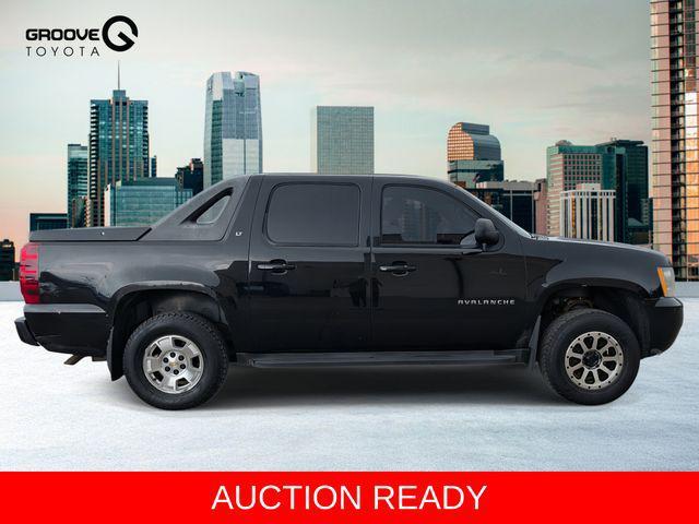 used 2011 Chevrolet Avalanche car, priced at $7,895