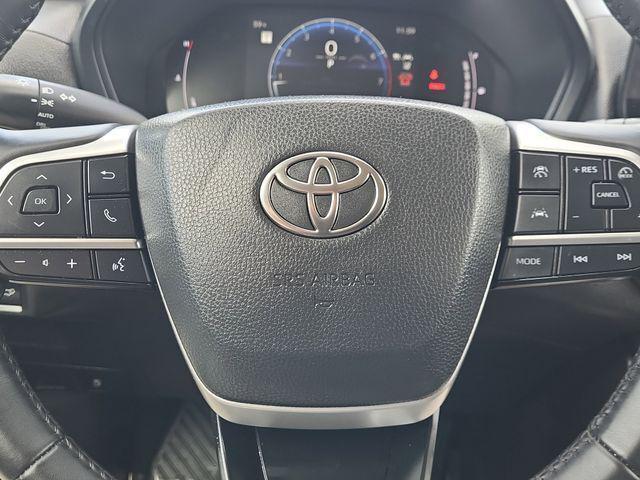 used 2025 Toyota Grand Highlander car, priced at $42,986