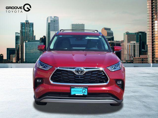 new 2025 Toyota Highlander car, priced at $56,182