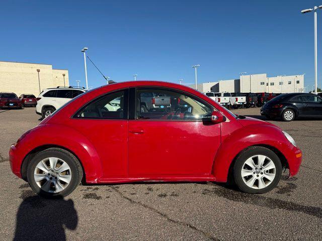 used 2009 Volkswagen New Beetle car