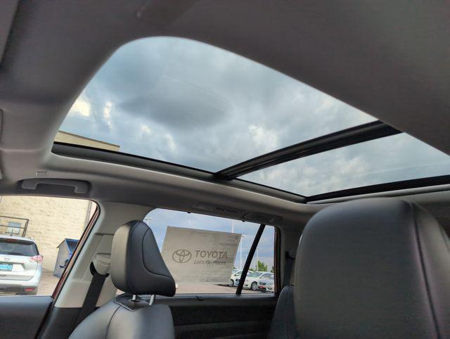 new 2025 Toyota Grand Highlander car, priced at $48,505